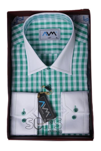Green&White draft shirt, with white contrast collar